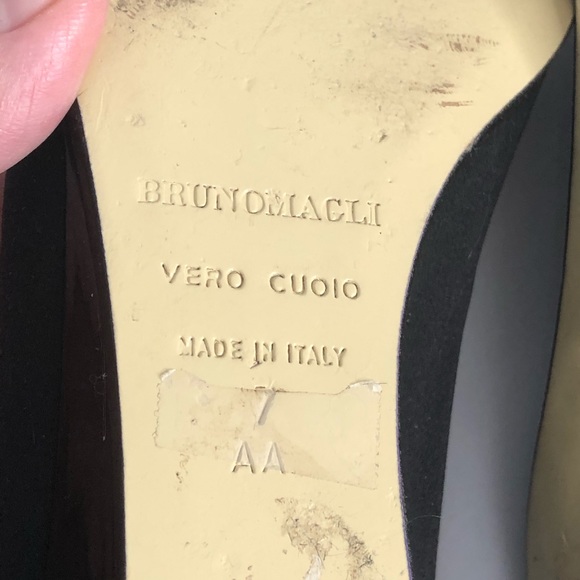 Bruno Magli Black Patent Wedge Peep Toe Shoe 7AA - Picture 7 of 8